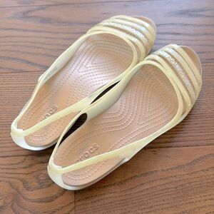 Crocs Iconic Sandals